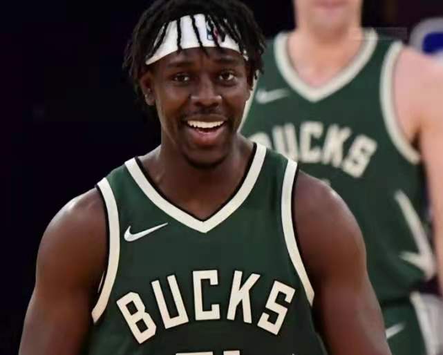  霍勒迪致命抢断，雄鹿1分险胜热火守住前八  